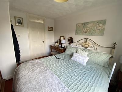 Bedroom no.1 rear double: